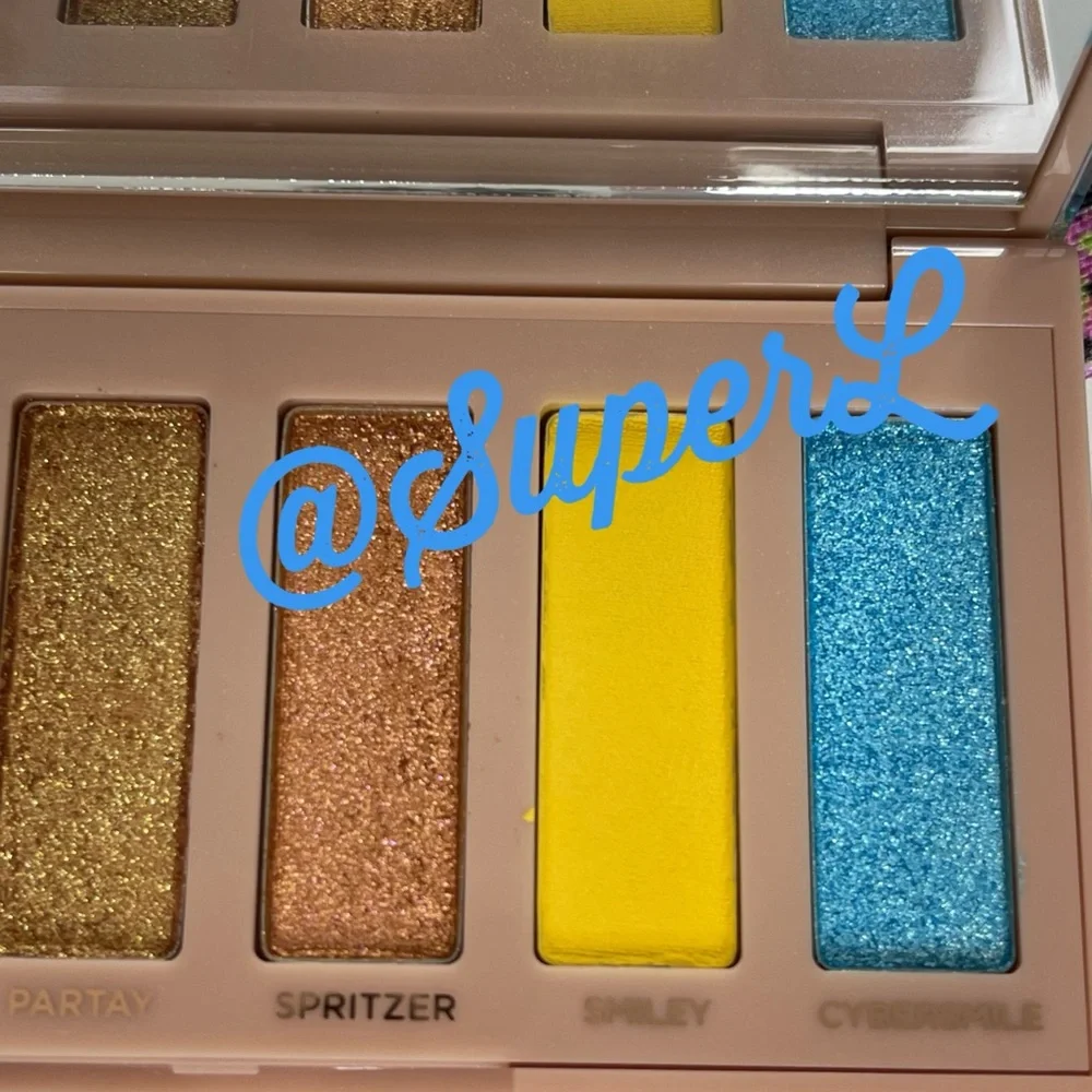 2/$25 NEW Urban Decay x Smiley Naked Eyeshadow Palette Mucho Happy Eye Shadow